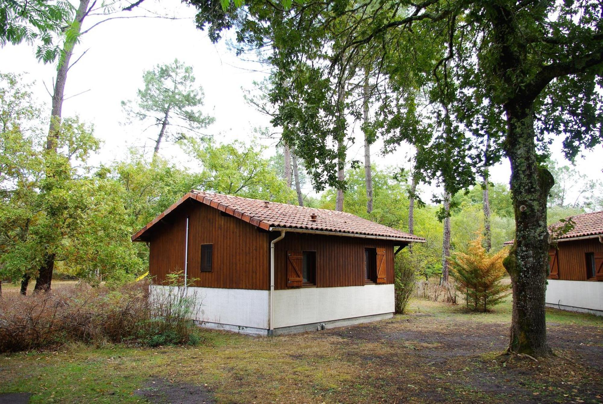 Les Chalets Du Gelat, Nature Et Calme Noaillan Экстерьер фото